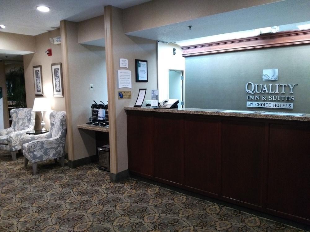 Quality Inn & Suites Benton - Draffenville Exteriör bild